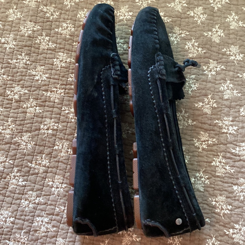 UGG black suede shoes - Picture 3 of 8